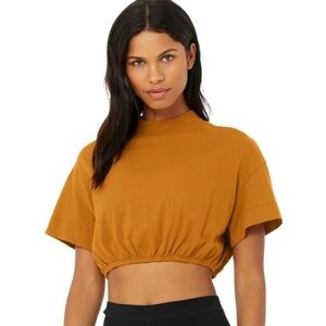 ALO Yoga Kick It Crop Tee- New!